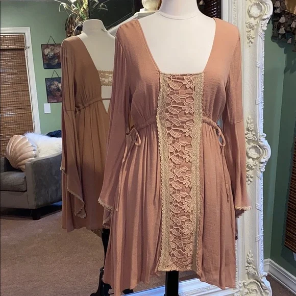 RARE! FREE PEOPLE JOLENE DRESS - Picture 2 of 8